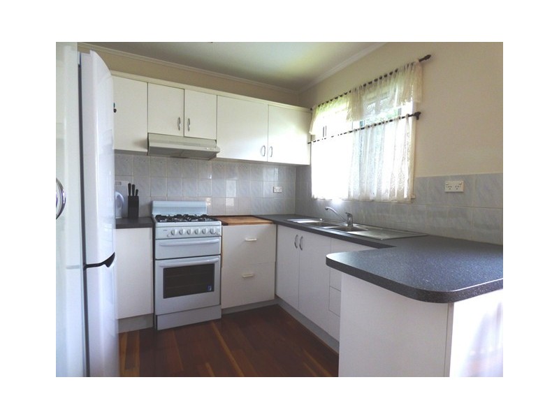 95 North Station Road, North Booval QLD 4304