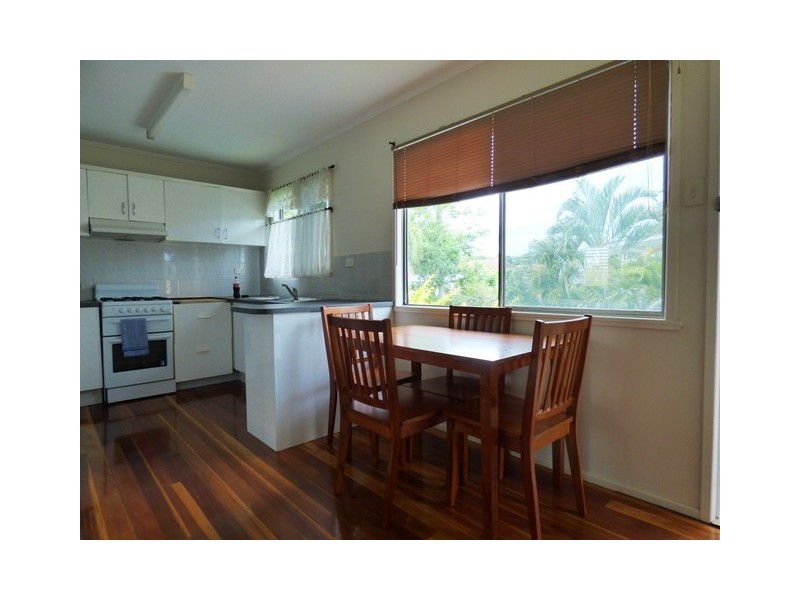 95 North Station Road, North Booval QLD 4304