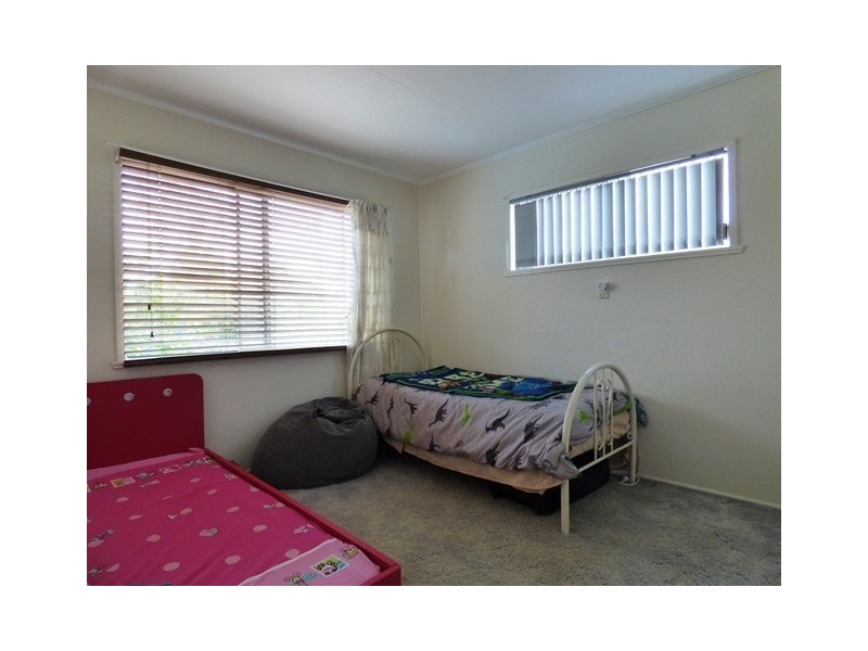 95 North Station Road, North Booval QLD 4304