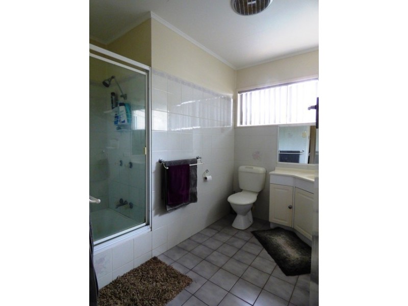 95 North Station Road, North Booval QLD 4304