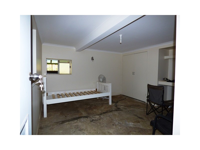 95 North Station Road, North Booval QLD 4304