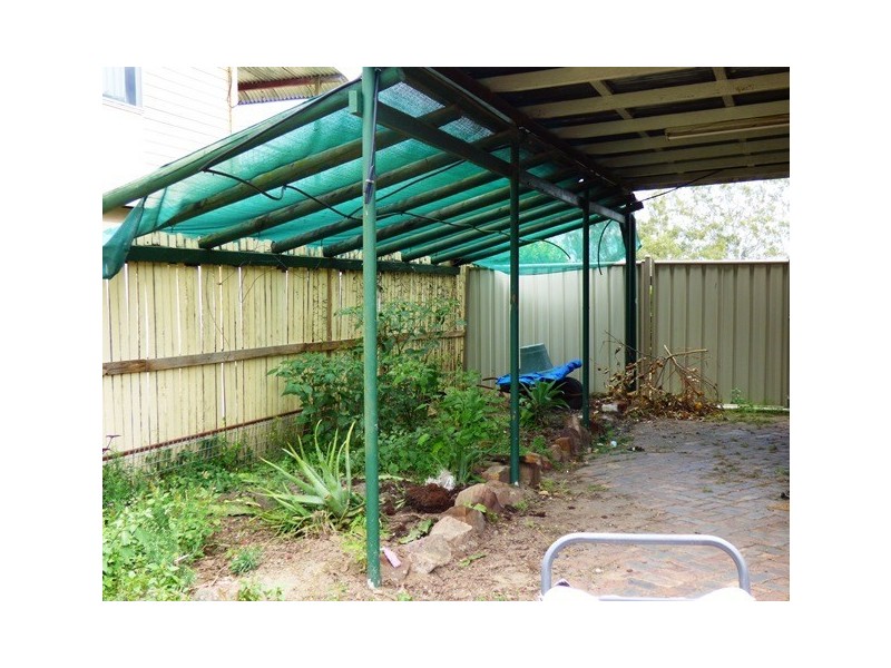 95 North Station Road, North Booval QLD 4304