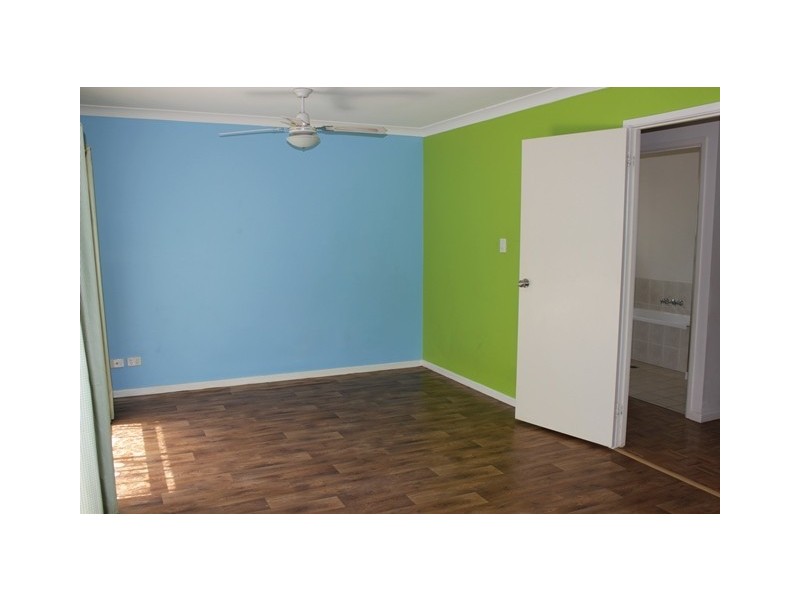 10 Albatross Avenue, Karalee QLD 4306