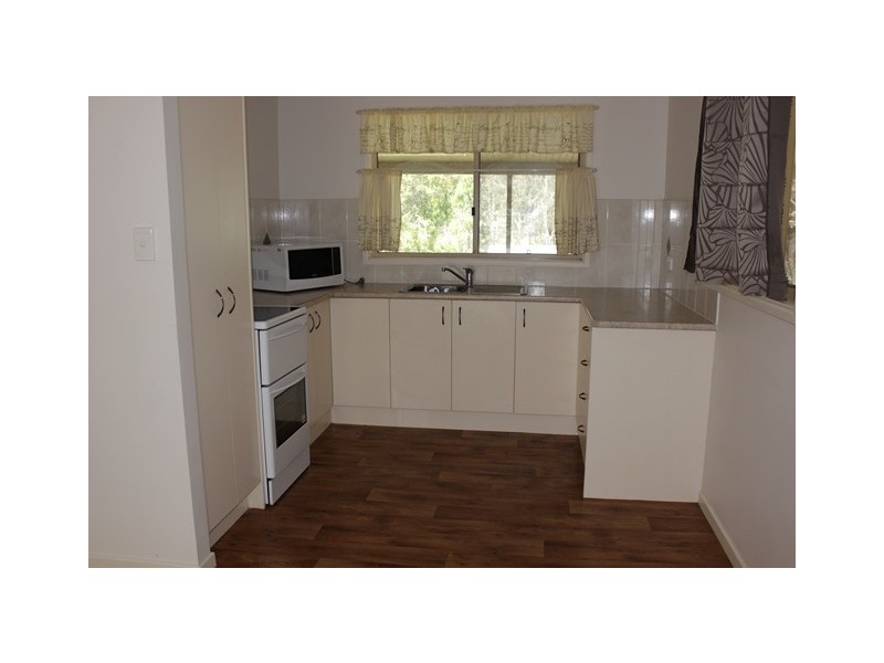 10 Albatross Avenue, Karalee QLD 4306