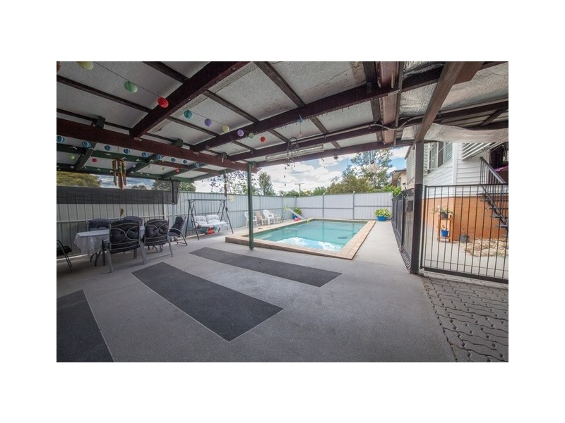 14 Callaghan Street, East Ipswich QLD 4305