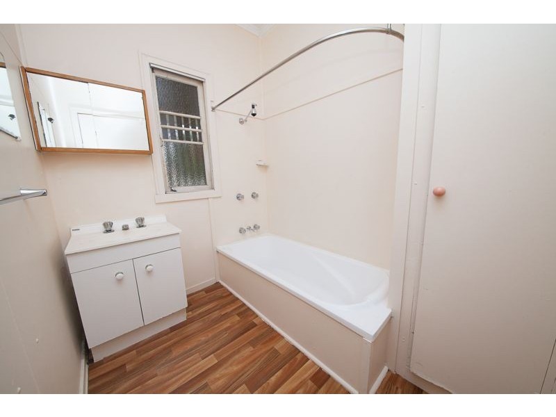 157 Pine Mountain Road, Brassall QLD 4305