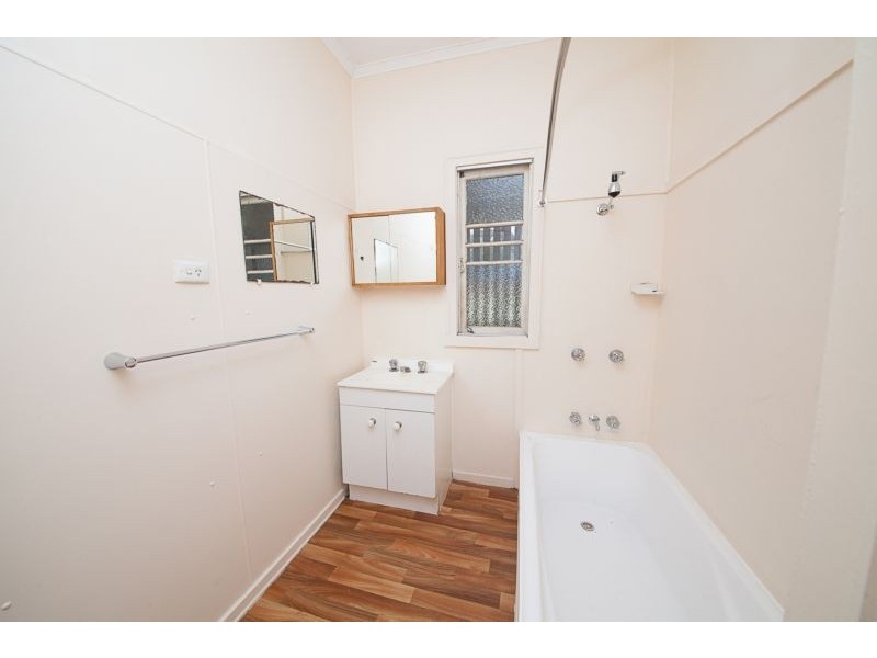 157 Pine Mountain Road, Brassall QLD 4305