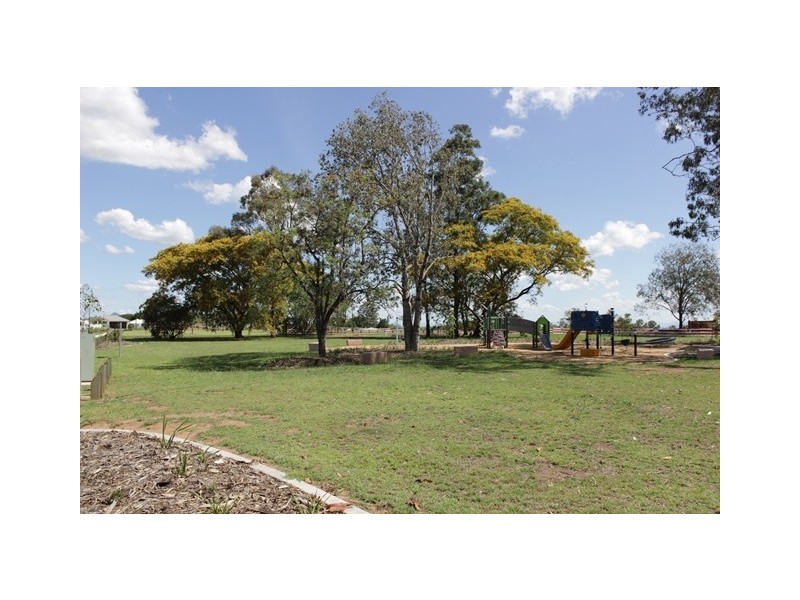 12 Sandpiper Circuit, Leichhardt QLD 4305