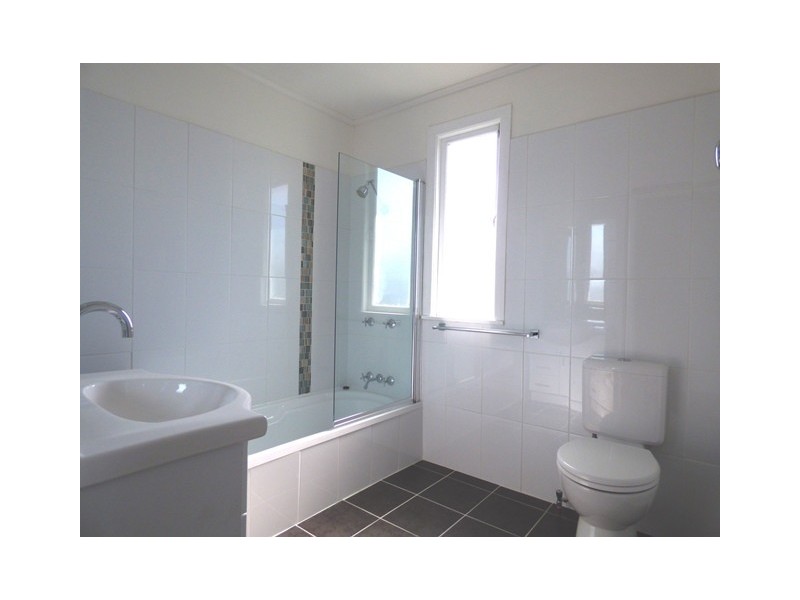 11 Charlotte Street, Basin Pocket QLD 4305