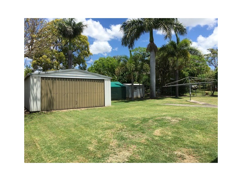195 Blackstone Road, Silkstone QLD 4304