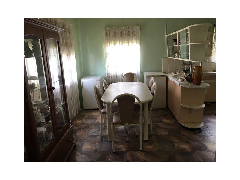 195 Blackstone Road, Silkstone QLD 4304