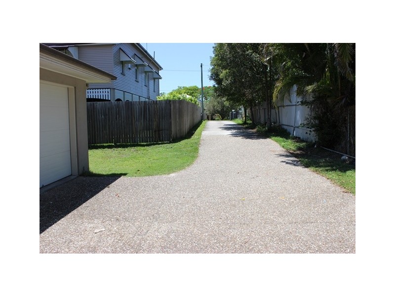 15A Eileen Street, Booval QLD 4304