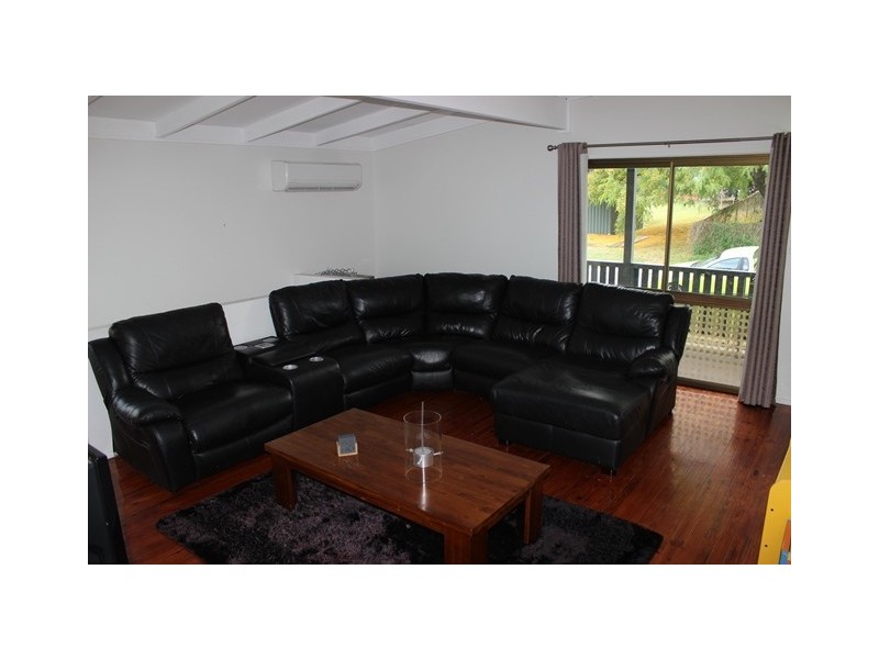 6 Pitt Street, Churchill QLD 4305