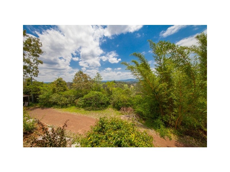 892 Pine Mountain Road, Pine Mountain QLD 4306