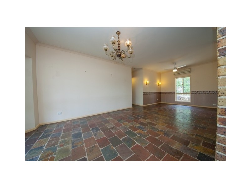892 Pine Mountain Road, Pine Mountain QLD 4306