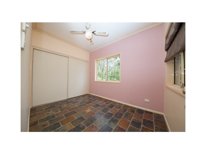 892 Pine Mountain Road, Pine Mountain QLD 4306