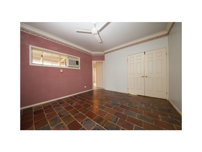 892 Pine Mountain Road, Pine Mountain QLD 4306