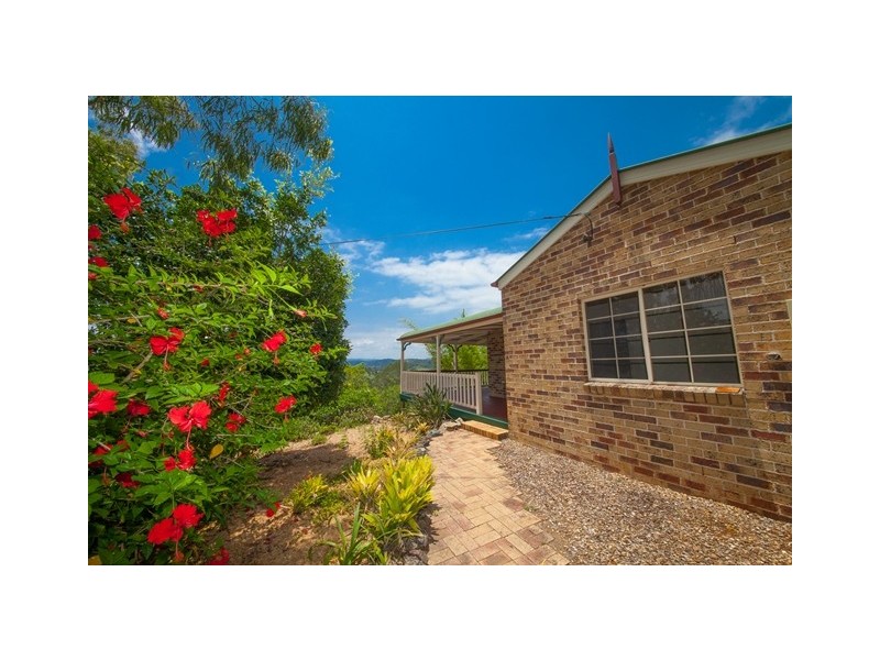 892 Pine Mountain Road, Pine Mountain QLD 4306