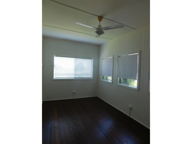 13 Tregair Street, Newtown QLD 4305
