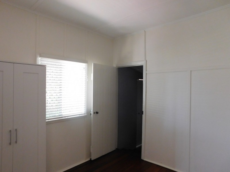 13 Tregair Street, Newtown QLD 4305