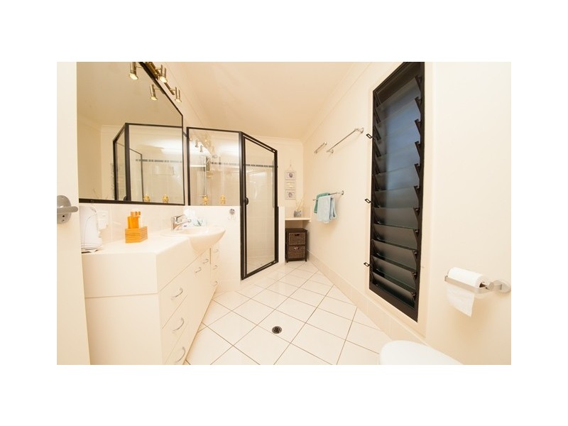 165 Allawah Road, Chuwar QLD 4306