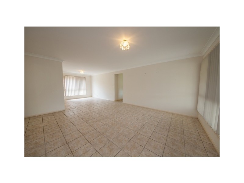 31 Oprah Court, Brassall QLD 4305