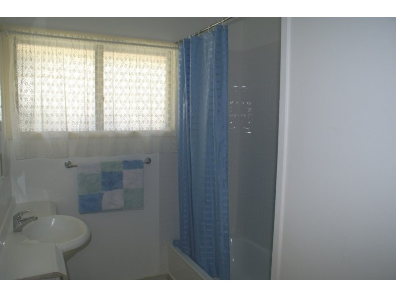 18 Felette Street, Leichhardt QLD 4305