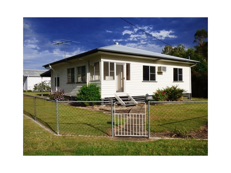 20 Vineyard Street, One Mile QLD 4305