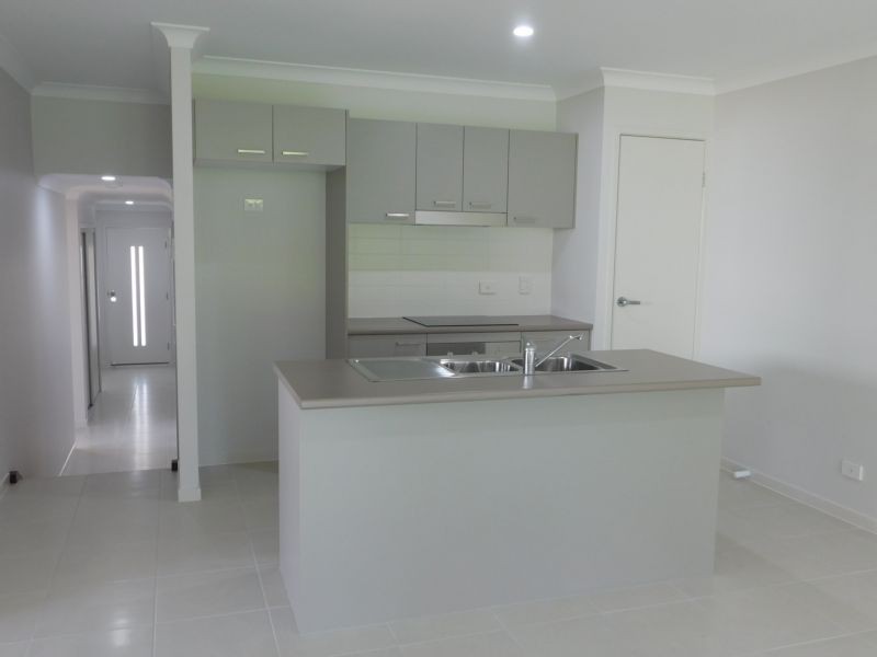 1/26 Knightsbridge Drive, Chuwar QLD 4306