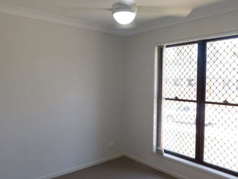 1/26 Knightsbridge Drive, Chuwar QLD 4306