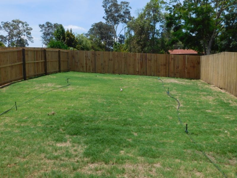 1/26 Knightsbridge Drive, Chuwar QLD 4306