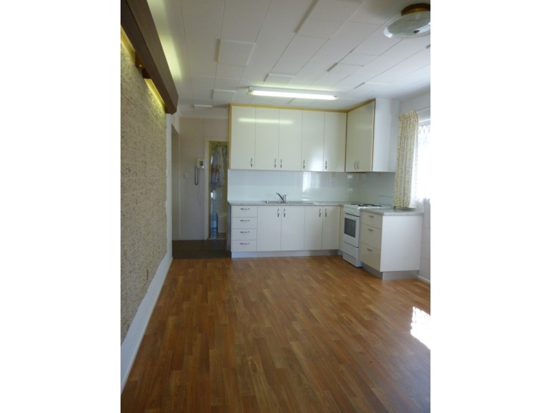 3/3 Birdwood Street, North Ipswich QLD 4305