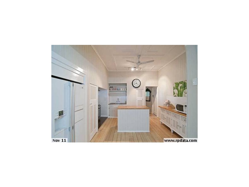 6 Marvin Street, Eastern Heights QLD 4305