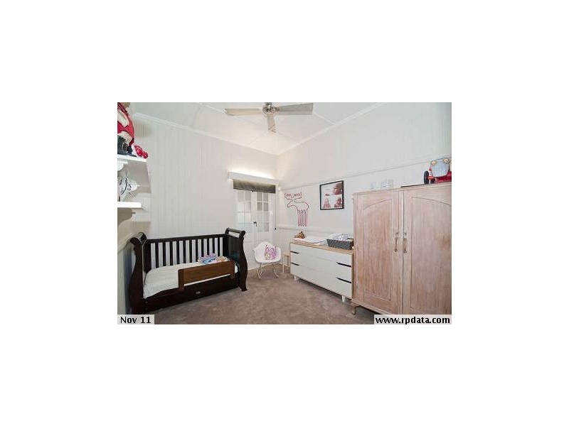 6 Marvin Street, Eastern Heights QLD 4305