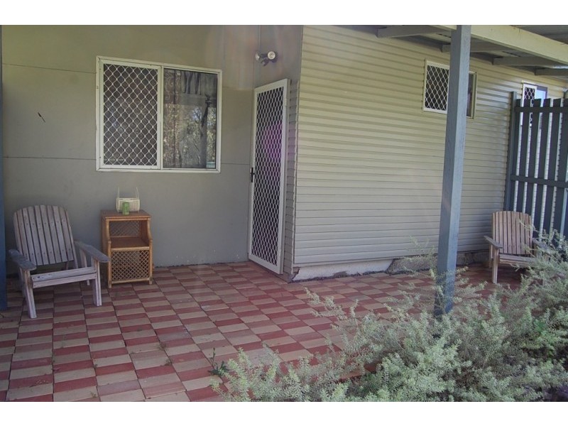 27 Sutton Street, Churchill QLD 4305
