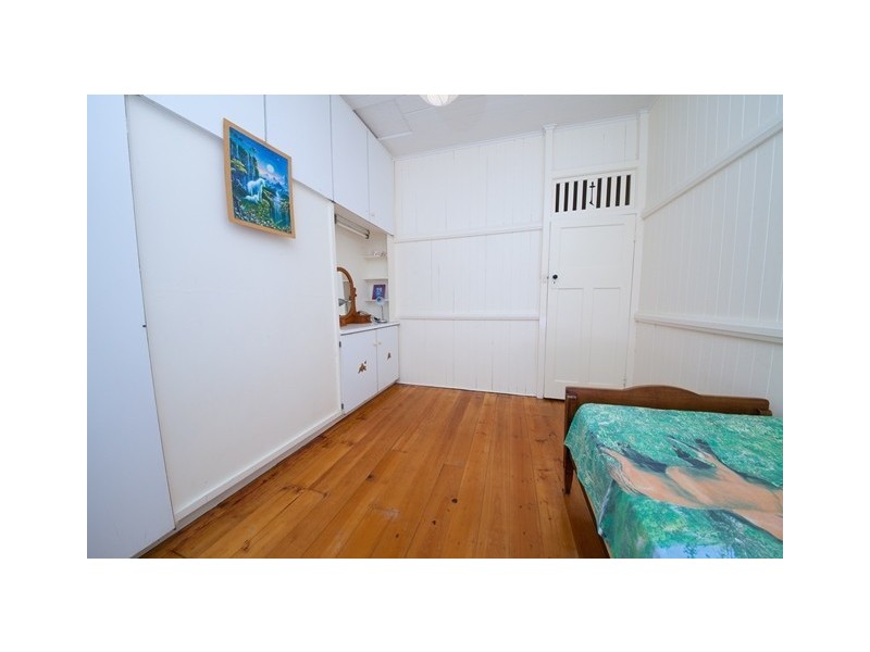 12 Michel Street, Lowood QLD 4311