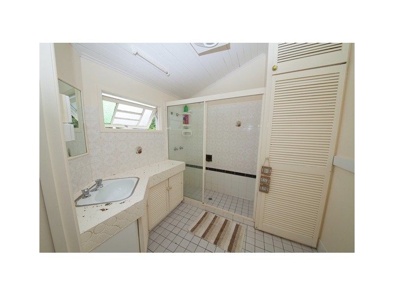 12 Michel Street, Lowood QLD 4311