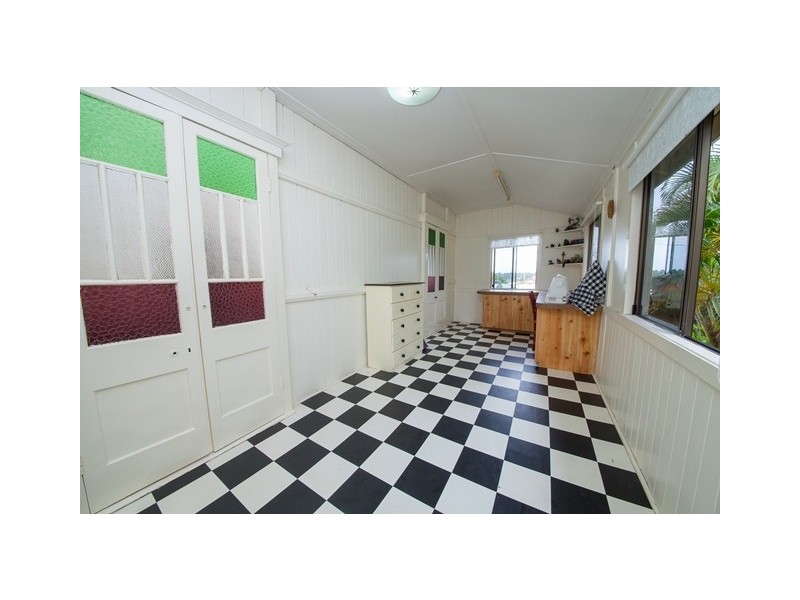 12 Michel Street, Lowood QLD 4311