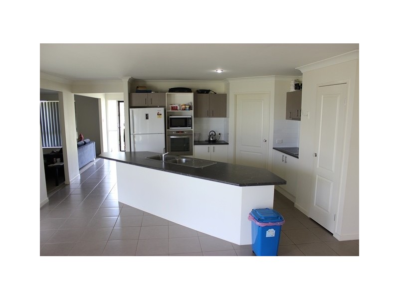13 Donald Place, Brassall QLD 4305