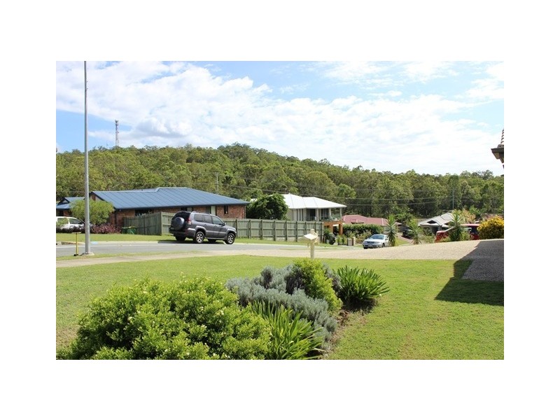 13 Donald Place, Brassall QLD 4305