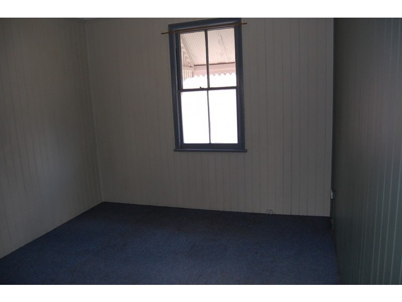 37 Martin Street, Woodend QLD 4305