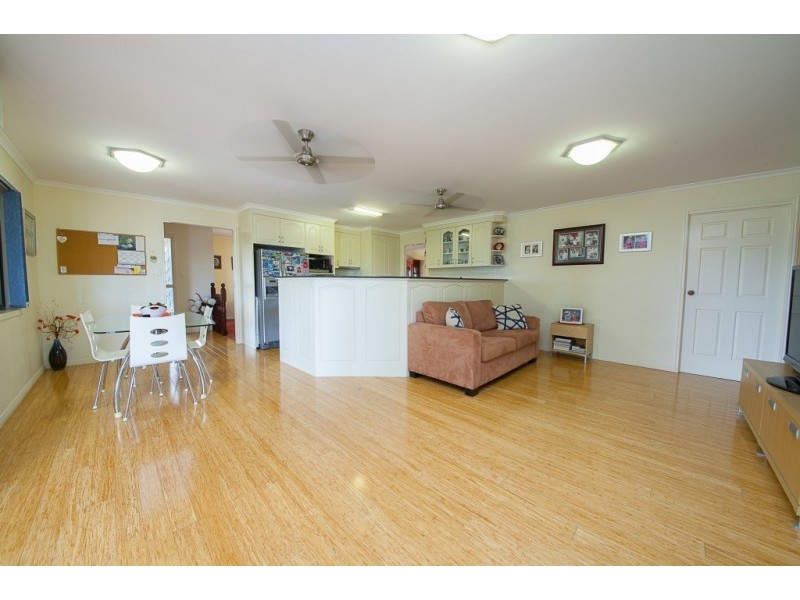 92 High Street, Brassall QLD 4305