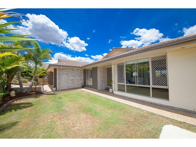 9 Donald Place, Brassall QLD 4305