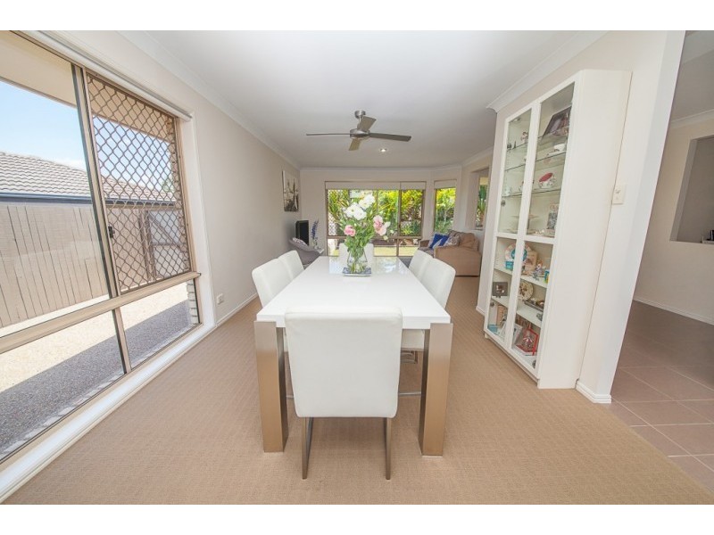 9 Donald Place, Brassall QLD 4305