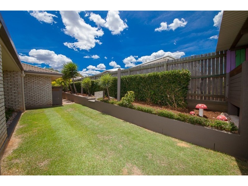 9 Donald Place, Brassall QLD 4305