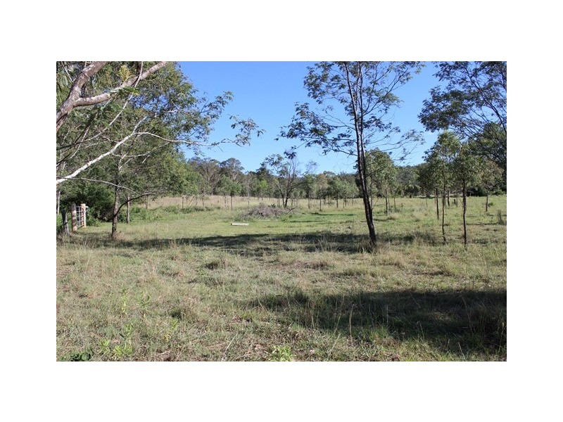 1-13 Archery Road, Calvert QLD 4340