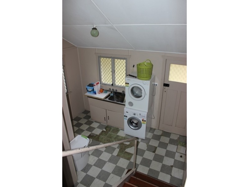 4 Robin Street, Coalfalls QLD 4305