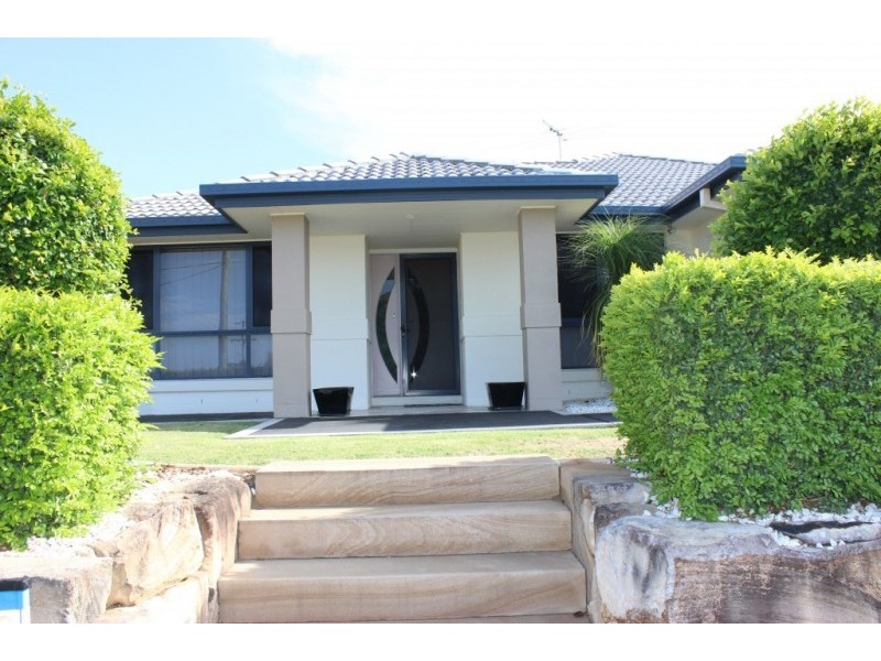 193 Edwards Street, Flinders View QLD 4305
