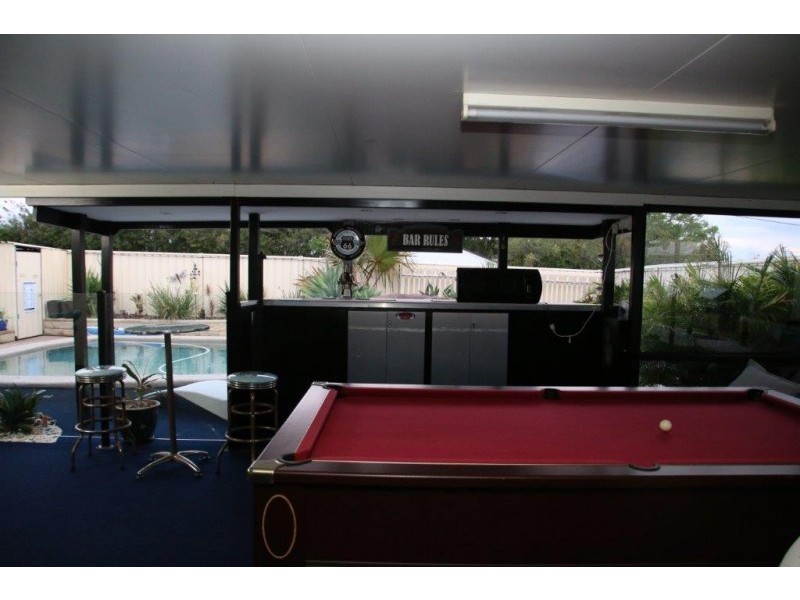 193 Edwards Street, Flinders View QLD 4305
