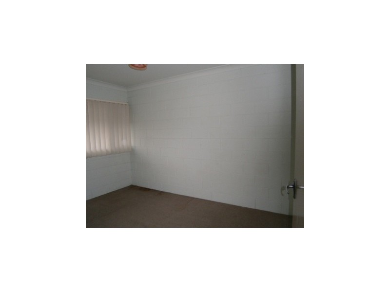 5/166 Blackstone Road, Silkstone QLD 4304